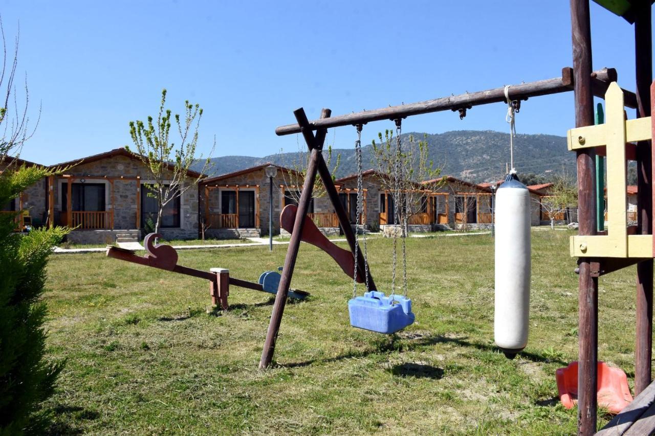 Begonvillage Tatil Evleri داتْشا المظهر الخارجي الصورة